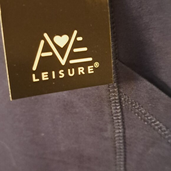 legging - Picture 3 of 6